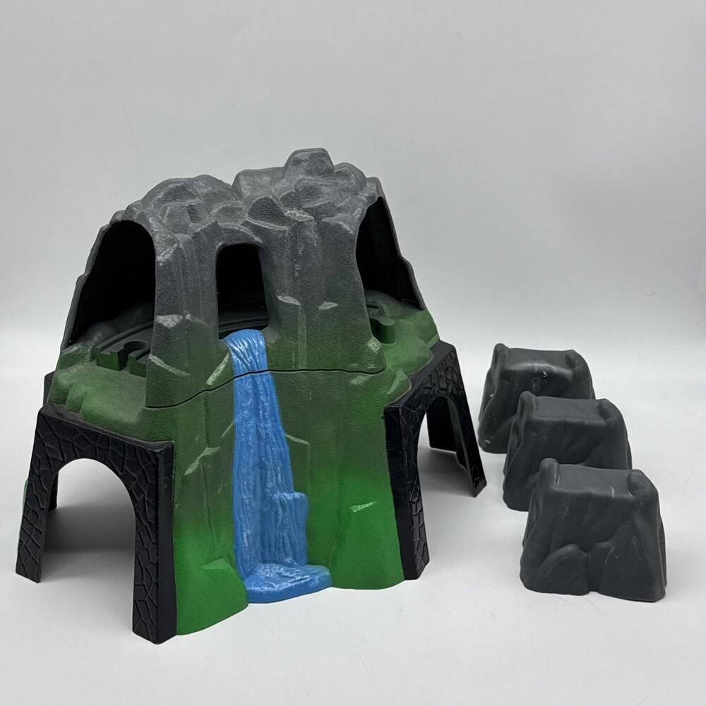 Waterfall Mountain Train Tunnel Wooden Thomas Train Imaginarium w/Rocks Brio